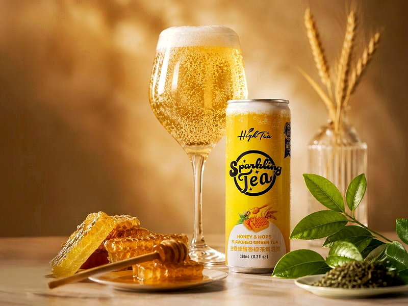 High Tea Golden Wheat Honey Green Tea Sparkling, NT$75 a can, a non-alcoholic green-tea drink with honey, hop aroma, and light bubbles. Photo: High Tea