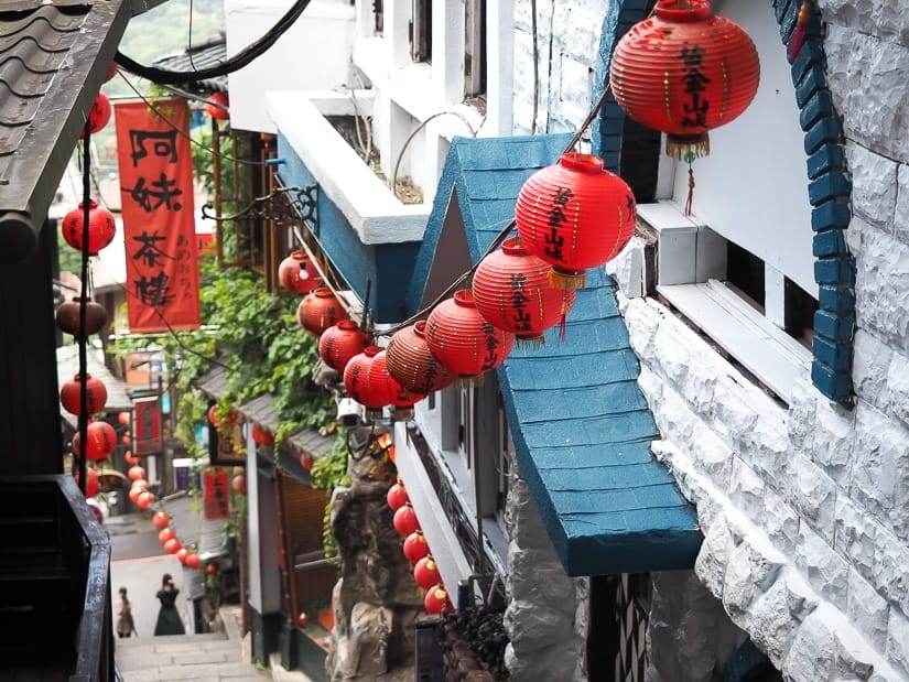 Red lanterns lining the staircase down to Amei Teahouse in Jiufen