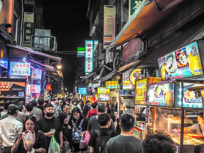 Shilin Night Market Guide: Taipei's Largest Street Food Paradise