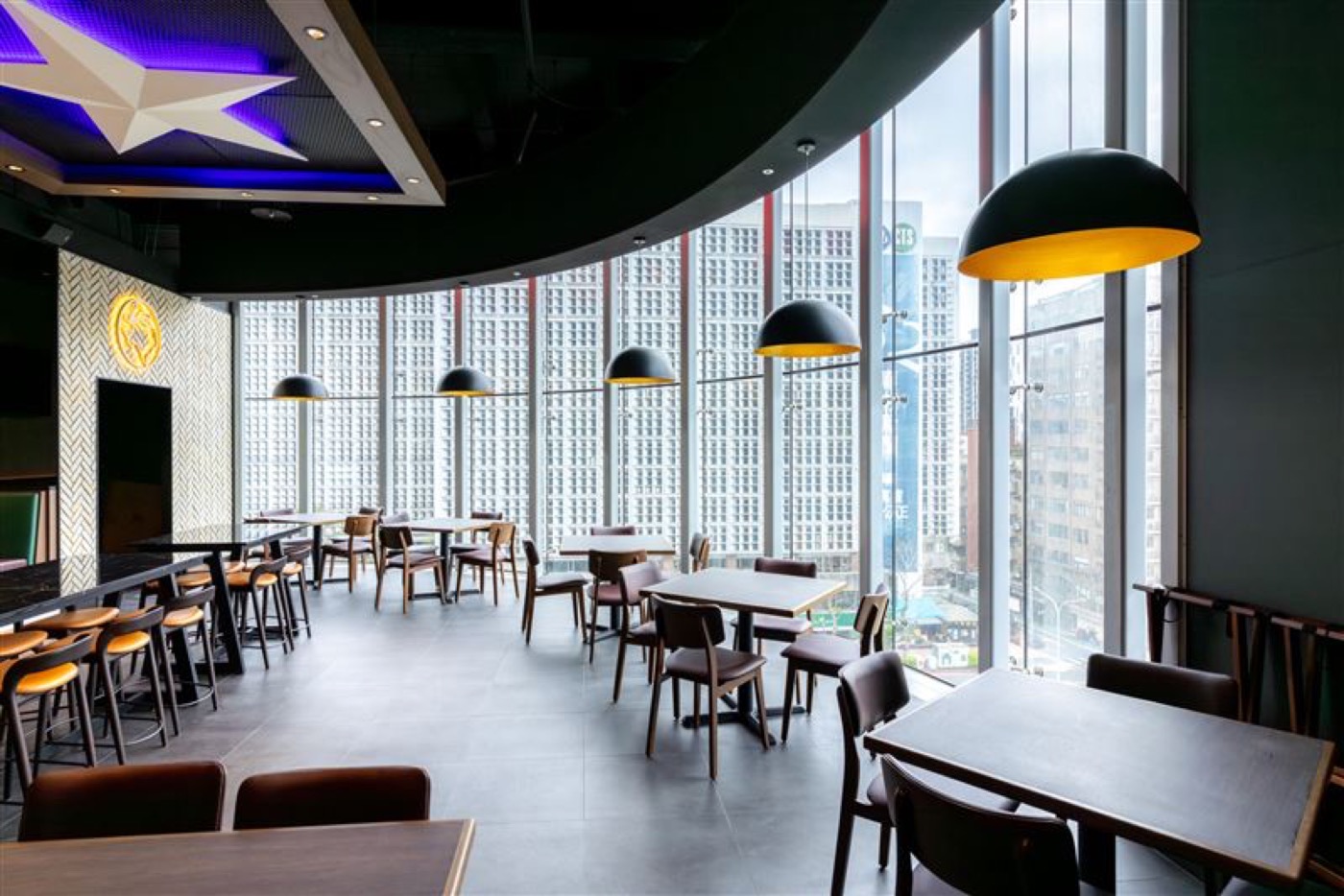 Texas Roadhouse 3.0 Urban Style dining room at Taipei Dome Garden City